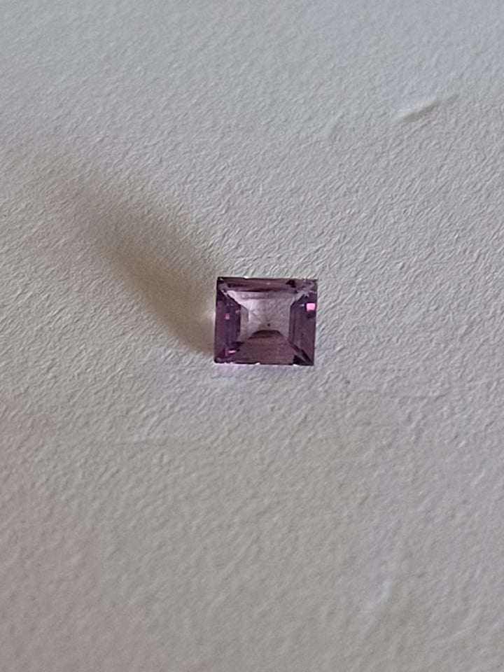 1.06ct Orange - Purple Sapphire