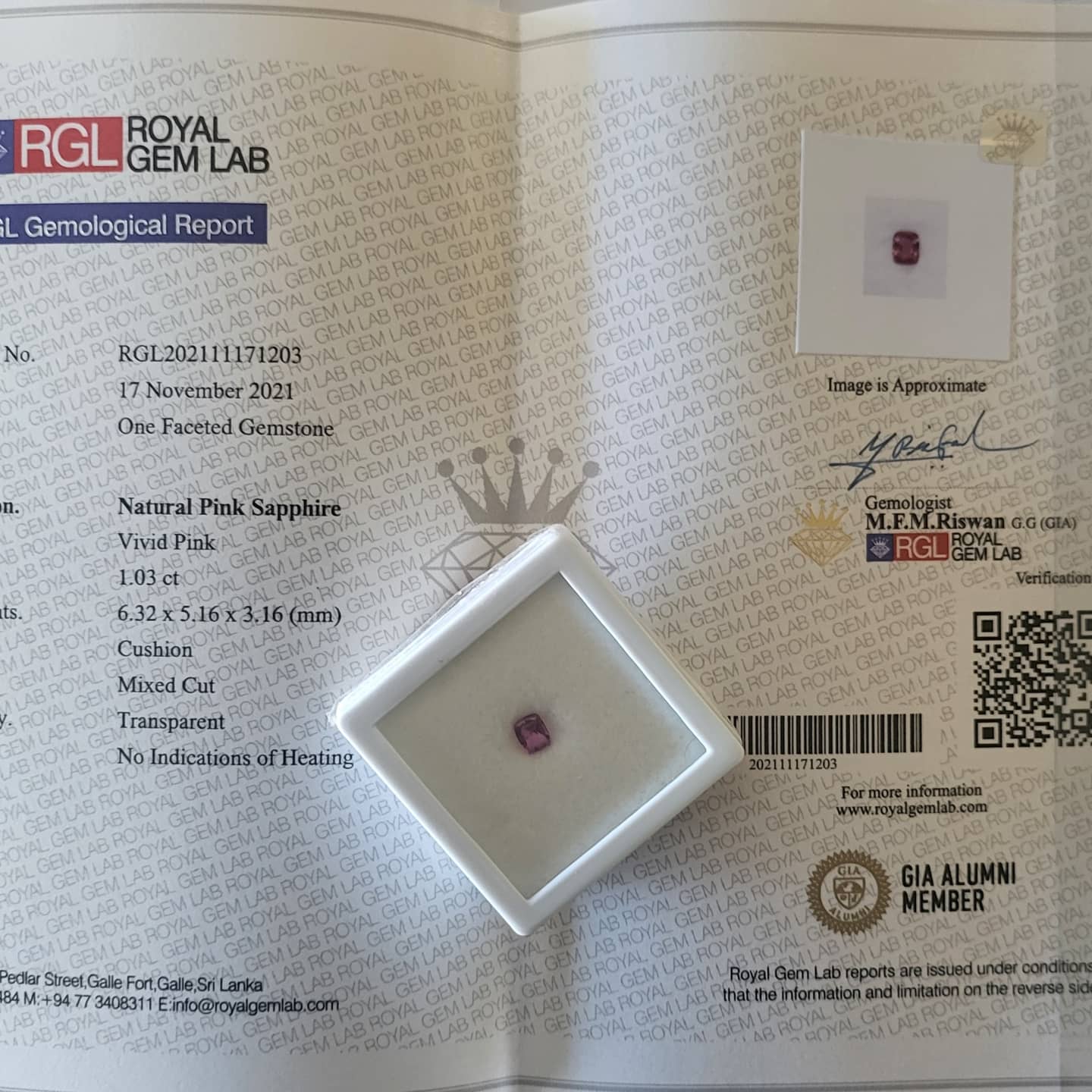 1.03ct Vivid Pink Sapphire